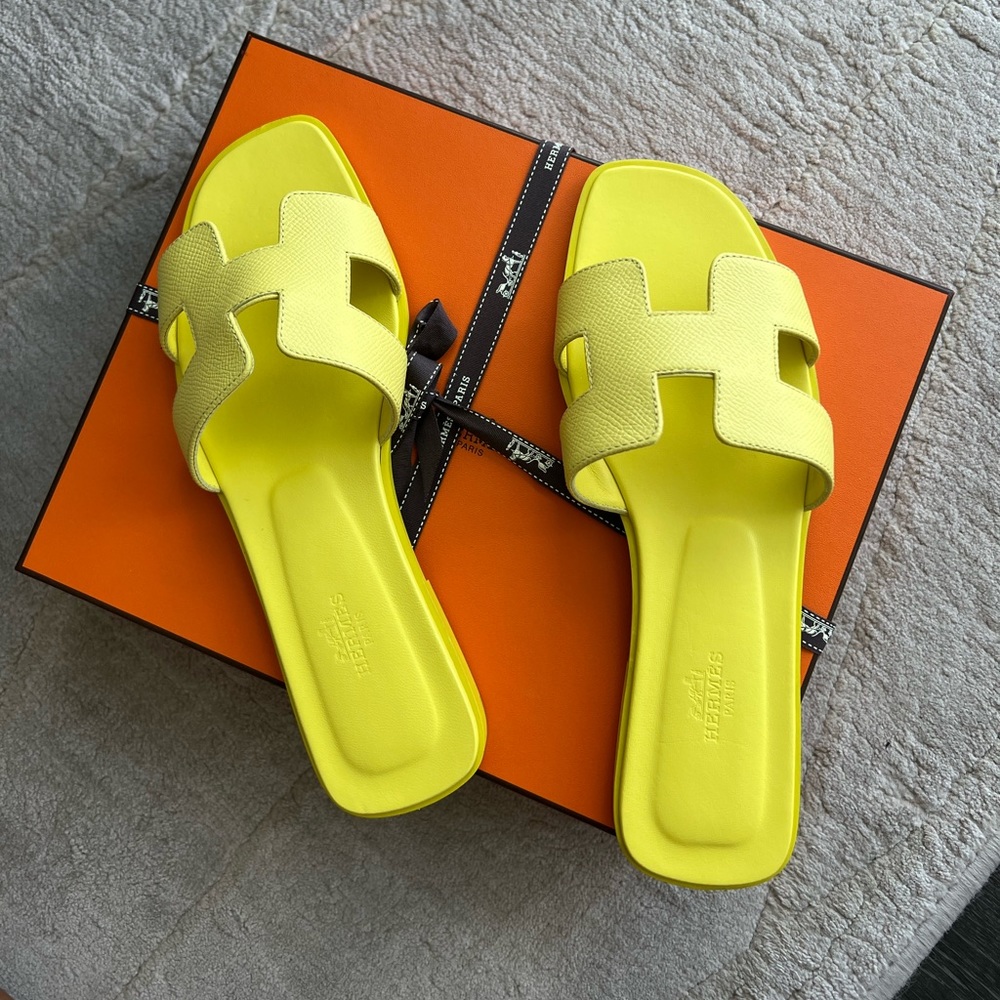 Hermes Sandals